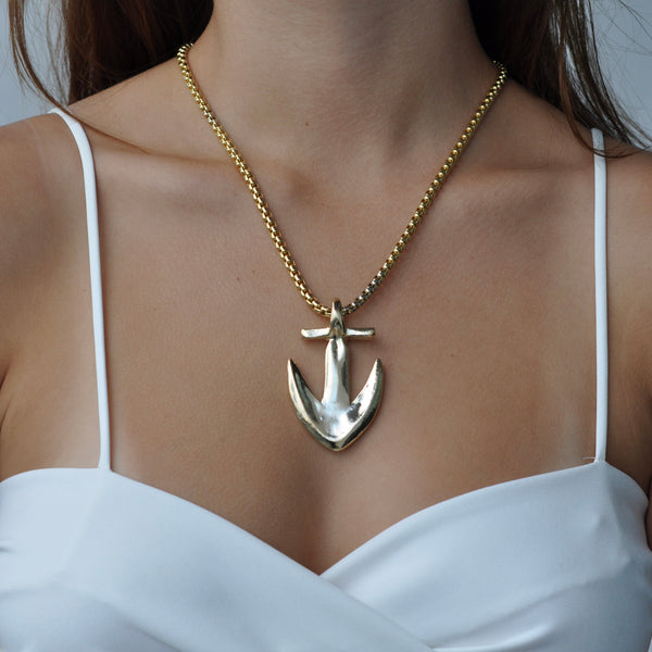 DELILAH ANCHOR NECKLACE