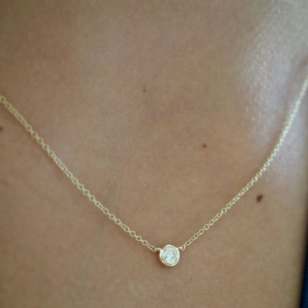 TORI SINGLE DIAMOND NECKLACE