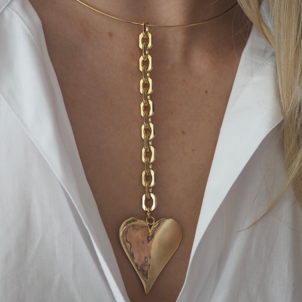 TALLIE CHAIN DROP HEART NECKLACE