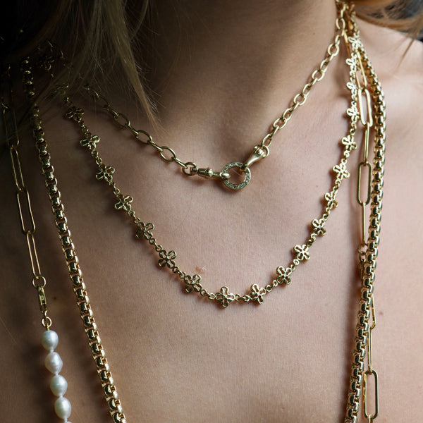 COCO DOUBLE CLOSURE GOLD LOOP NECKLACE