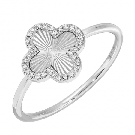 LOLA FLUTED CLOVER RING