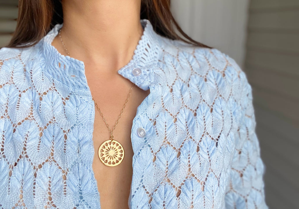 MARI PINWHEEL DISC NECKLACE