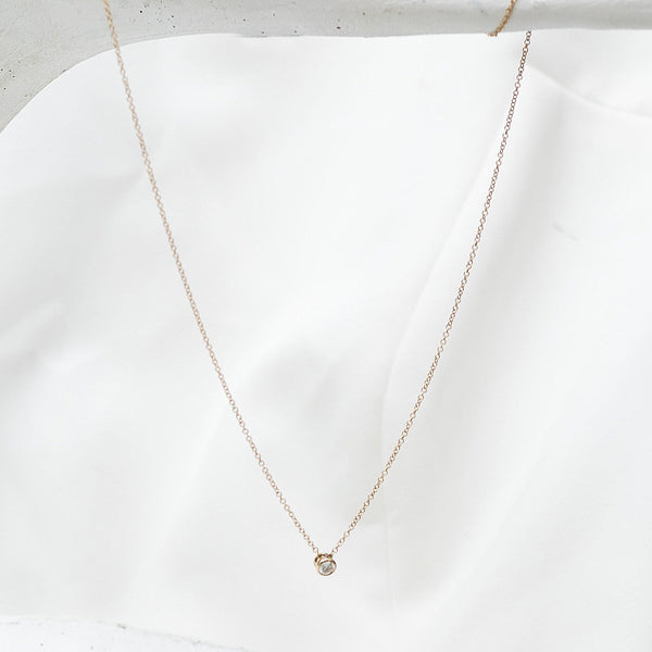 TORI SINGLE DIAMOND NECKLACE